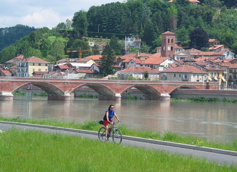 Picture 3 for Activity From Turin: 8-Day Cycling Tour in Piedmont