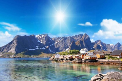 From Svolvaer: 2- Day Lofoten Highlights Photo Tour