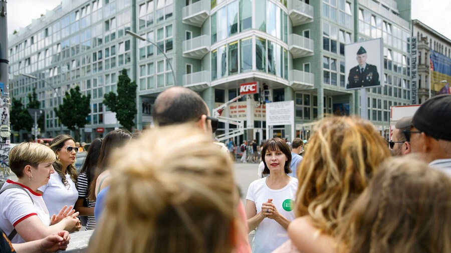 Berlin: 4-Hour Guided Highlights Tour in Spanish