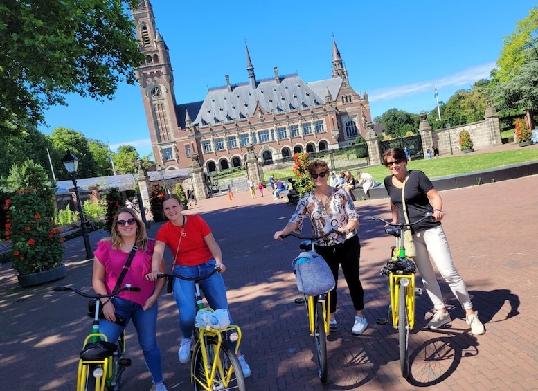 Picture 2 for Activity The Hague: Guided Sightseeing Tour by Bicycle