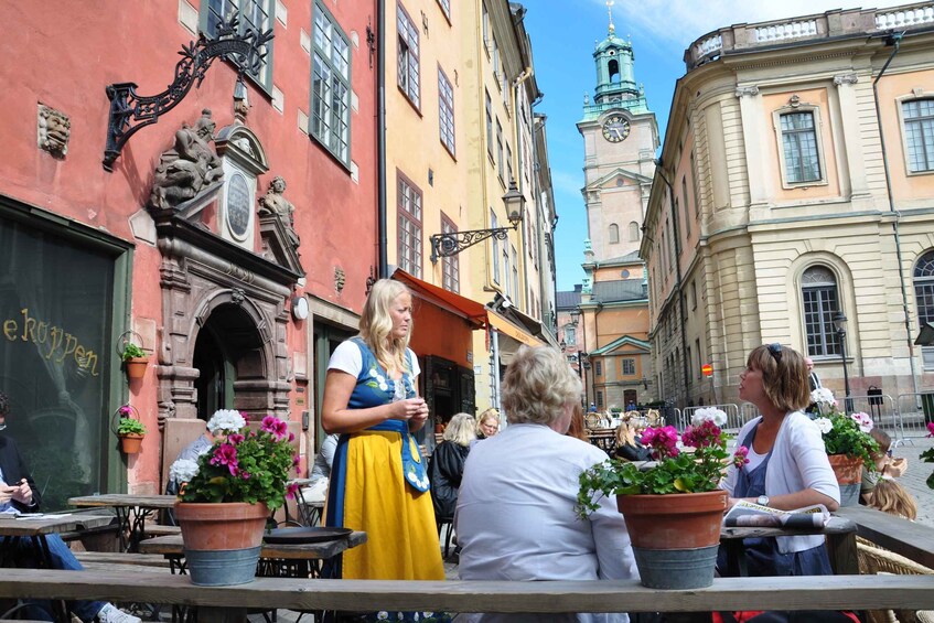 Picture 2 for Activity Stockholm: Highlights Guided Walking Tour