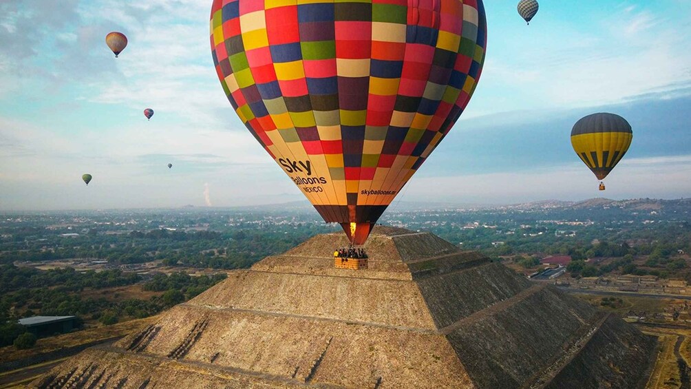 From Mexico City: Teotihuacan Hot Air Balloon with Pyramids