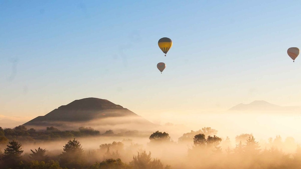 Picture 47 for Activity From Mexico City: Hot Air Balloon Adventure in Teotihuacan