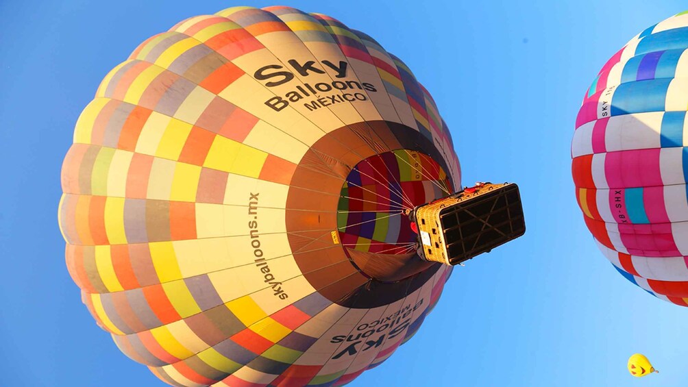 Picture 3 for Activity From Mexico City: Teotihuacan Hot Air Balloon with Pyramids