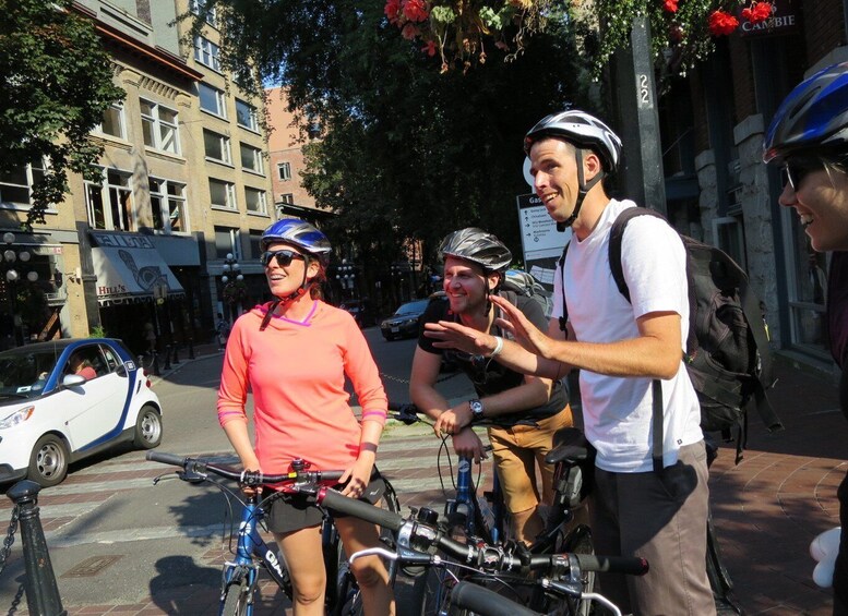 Gastown, Chinatown & Granville Island - Vancouver Bike Tours