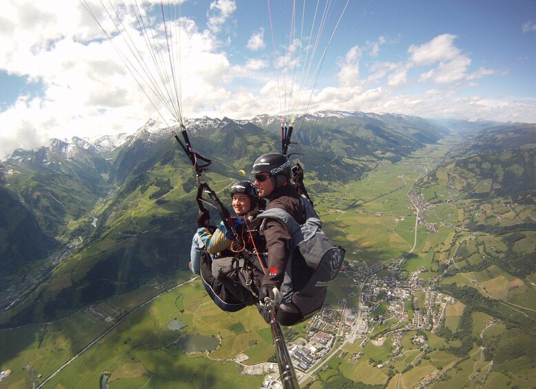 Zell am See: Schmittenhöhe Tandem Paragliding Flight