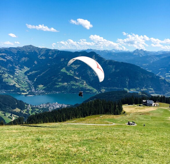 Zell am See: Schmittenhöhe Tandem Paragliding Flight