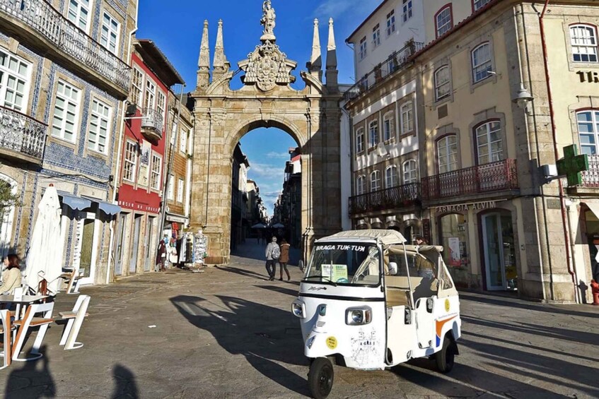 Picture 3 for Activity Braga: Tuk Tuk City Tour