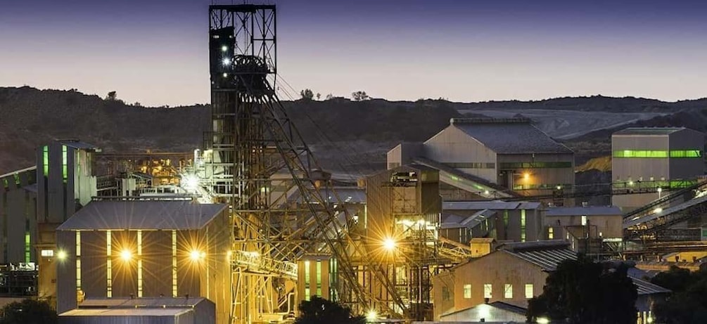 Picture 1 for Activity Pretoria: Cullinan Surface Diamond Mine Walking Tour