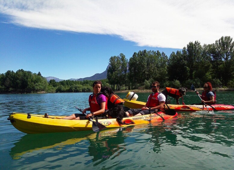 Picture 4 for Activity Ainsa: 3-Hour Guided Kayaking Tour on Lake Mediano