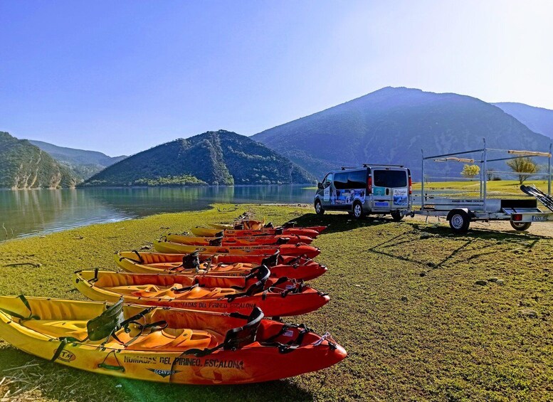 Picture 6 for Activity Ainsa: 3-Hour Guided Kayaking Tour on Lake Mediano