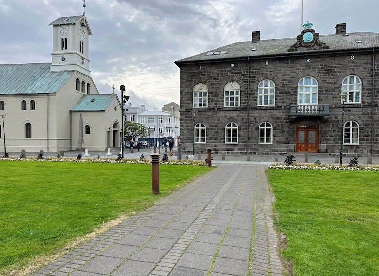 Picture 2 for Activity Reykjavik: City Walking tour in Small Group with Local Guide