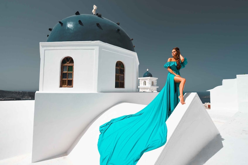 Picture 28 for Activity Santorini: Flying Dress Photoshoot
