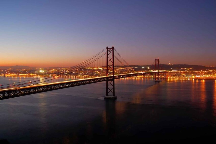 Picture 2 for Activity Lisbon: Evening City Tour with Dinner and Live Fado Show
