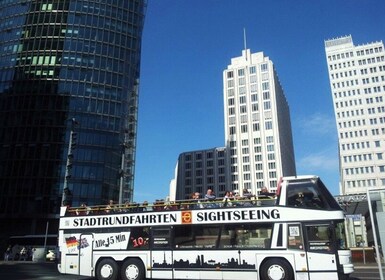 Berlín: Visita guiada en autobús y barco con paradas libres