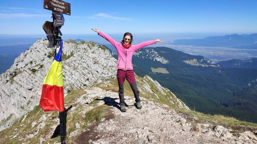 Hike the highest peak in Piatra Craiului mountains