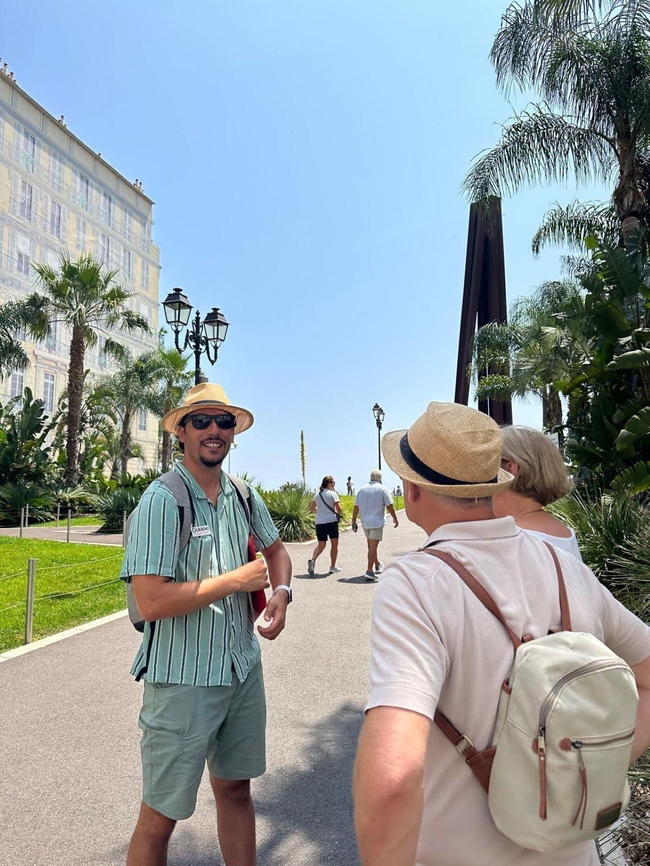 Nice: Sightseeing Walking Tour with certified tour guide