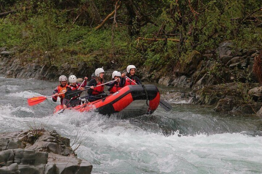 3-Hour Adrenaline Rafting on the Lima River in Bagni di Lucca