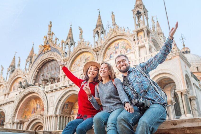 Private Tour of San Polo Rialto and Basilica Dei Frari