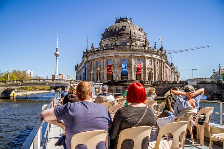 Picture 14 for Activity Berlin: Boat Tour Along the River Spree