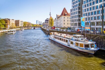 Berlín: paseo en barco por el río Spree