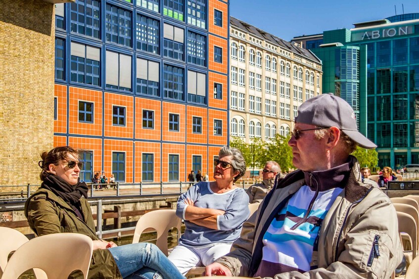 Picture 1 for Activity Berlin: Boat Tour Along the River Spree