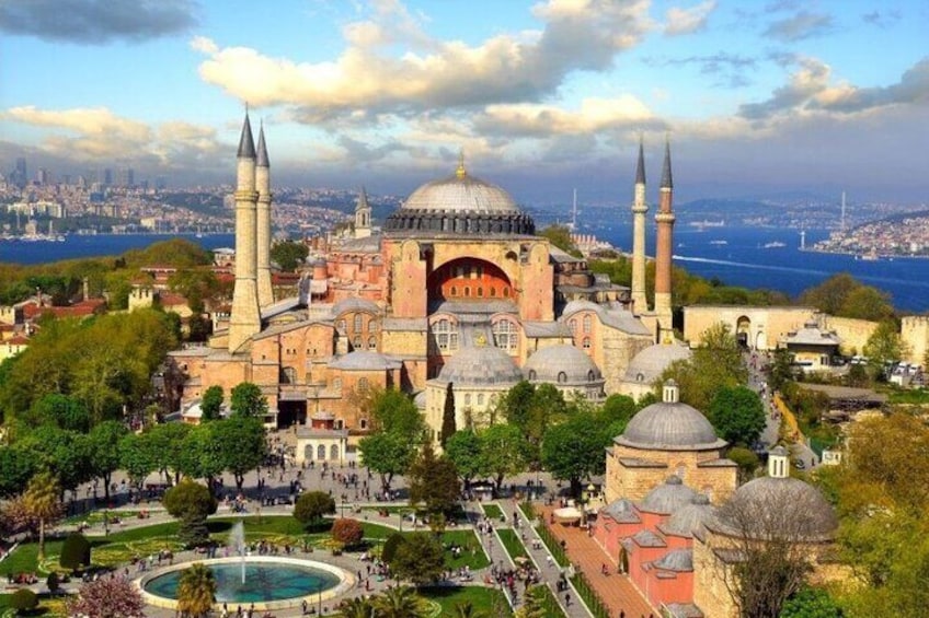 Layover in istanbul