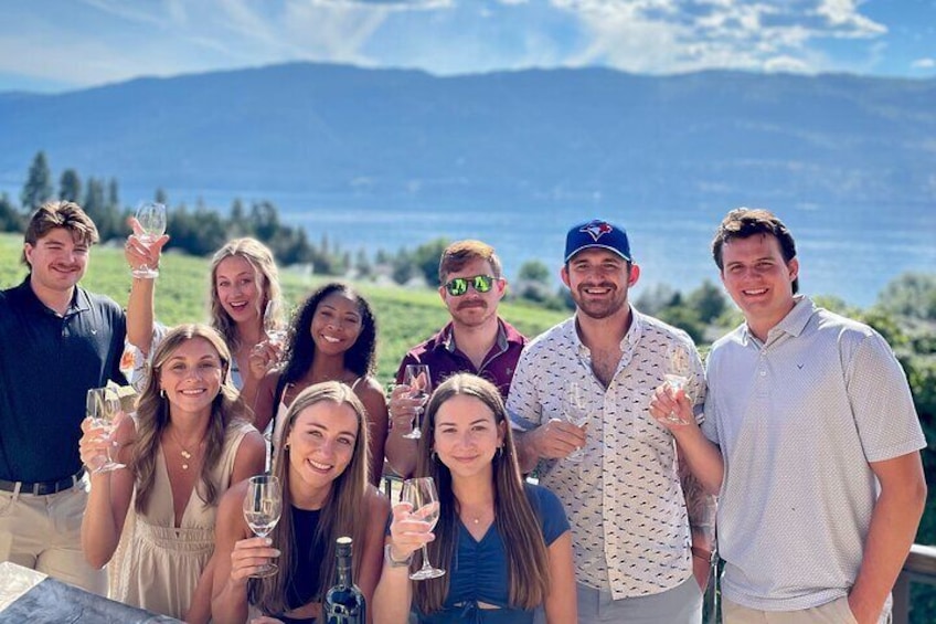 Kelowna Mystery Full Day Guided Wine Tour With 5 Wineries