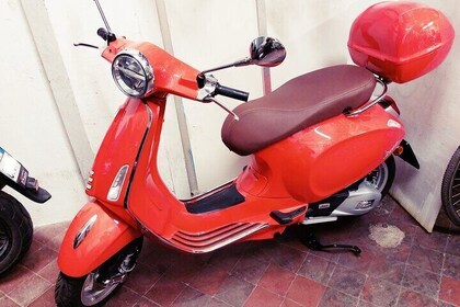 Vespa and Scooter Rental in Lucca