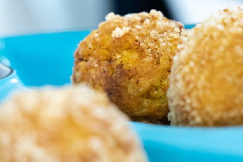 Messina: Arancini, Pasta & Tiramisu in Organic FarmHouse