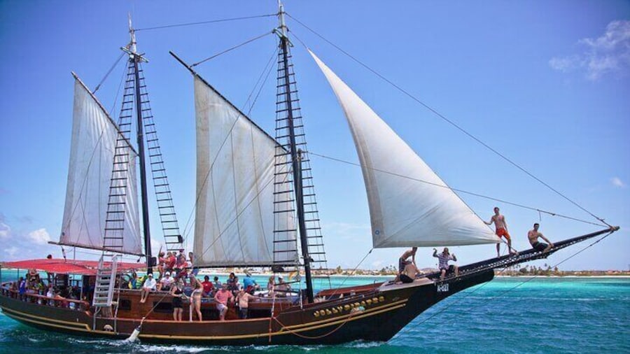 Set Sail in Aruba: Jolly Pirate Cruise with Snorkel Adventure
