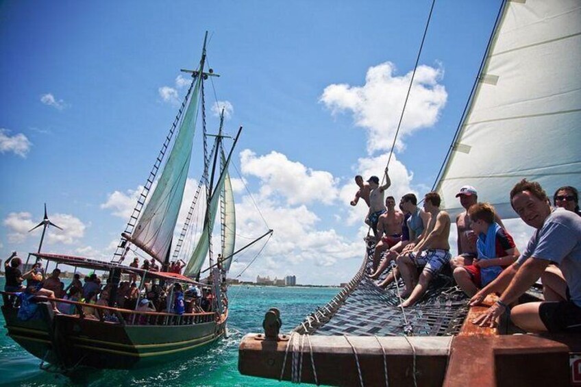 Afternoon Pirate Sail and Snorkel Cruise in Aruba