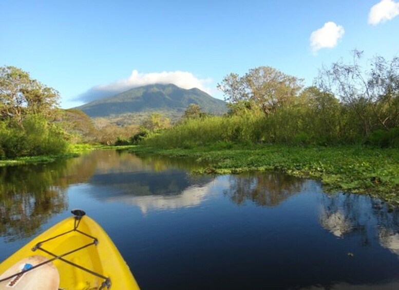 Picture 1 for Activity Las Isletas: Kayak Tour