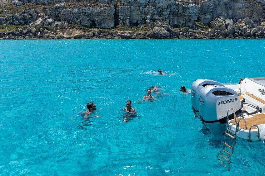 Boat Tour Egadi Day to discover Favignana and Levanzo