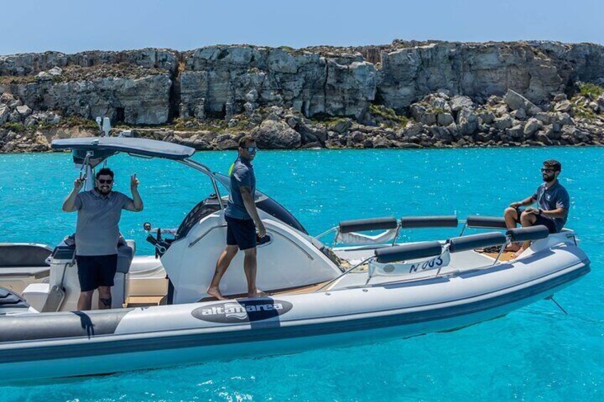 Boat Tour Egadi Day to discover Favignana and Levanzo