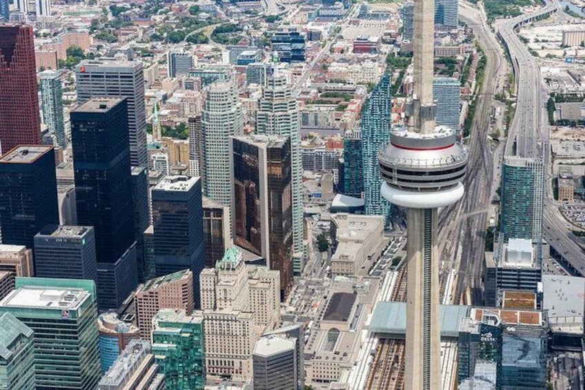 Heli Tour view of downtown Toronto