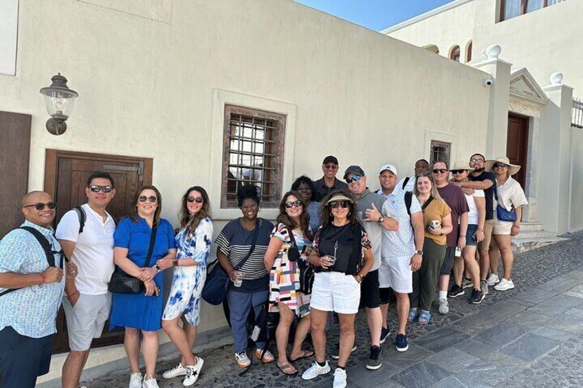  Santorini's Panoramic Blue Shade Tour 