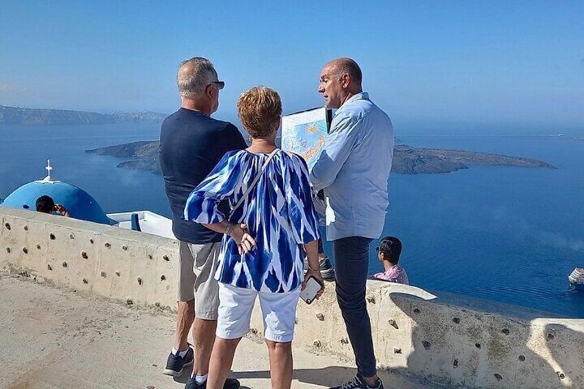  Santorini's Panoramic Blue Shade Tour 