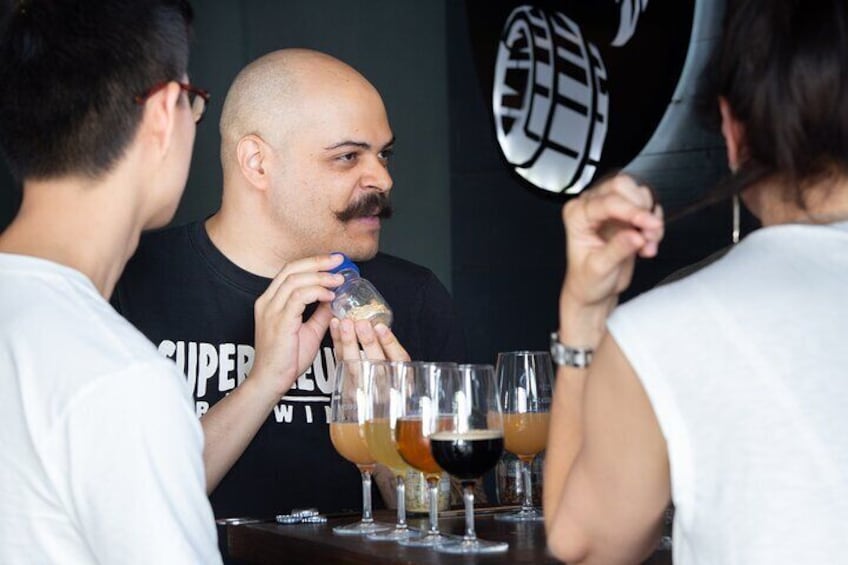 3.5-Hour Guided Original Craft Beer Tour in Berlin