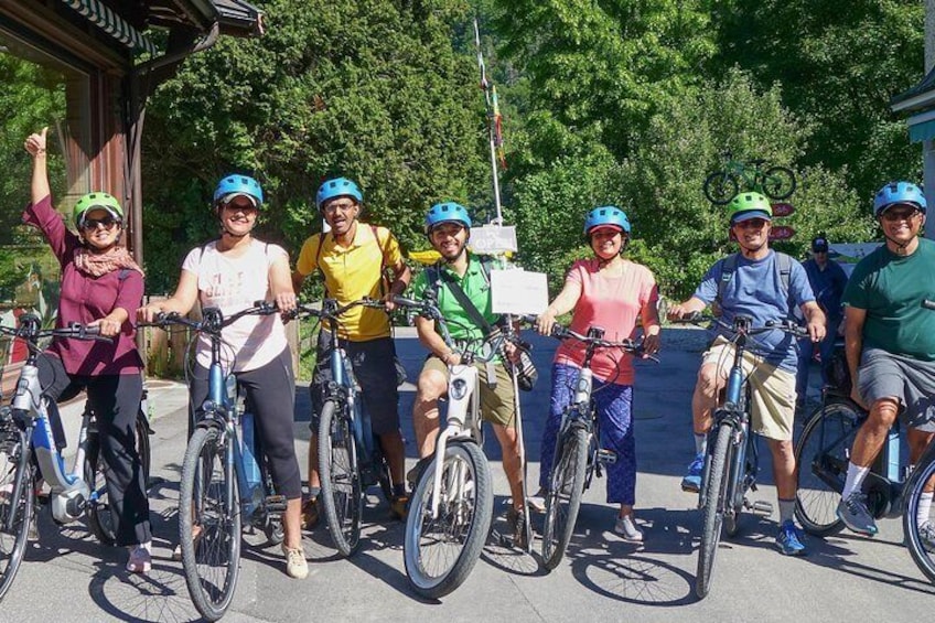 Interlaken 3-Hour Guided E-Bike Tour with a Farm and Ancient Villages Visit