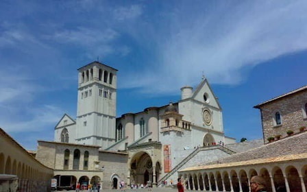 Assisi and Spello Full-Day Sightseeing Tour