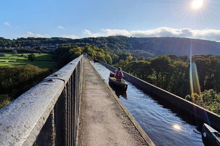 Canoe Aqueduct tours Llangollen