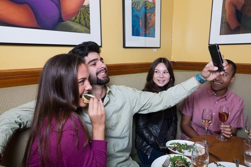 Capture the moment in great restaurants!