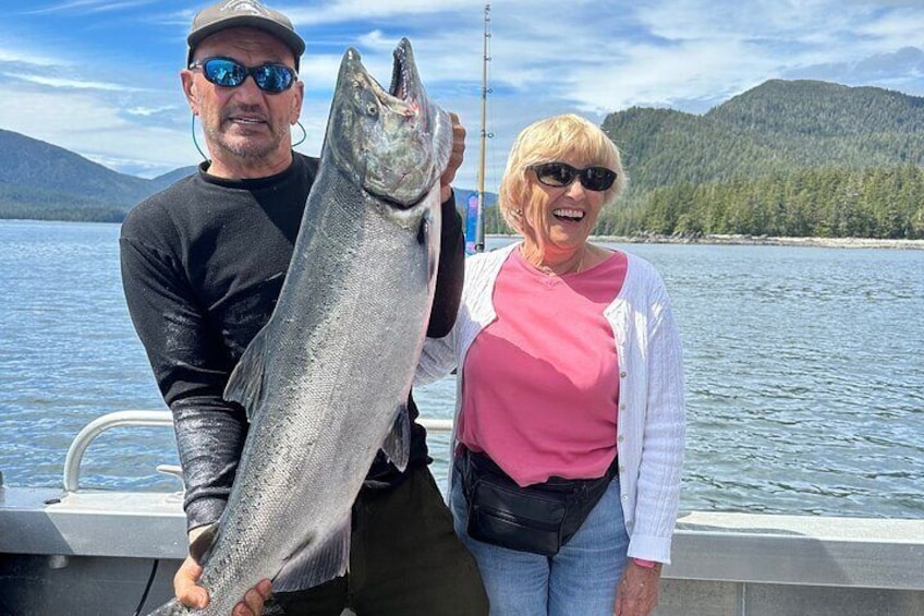 Ketchikan salmon and halibut fishing charter