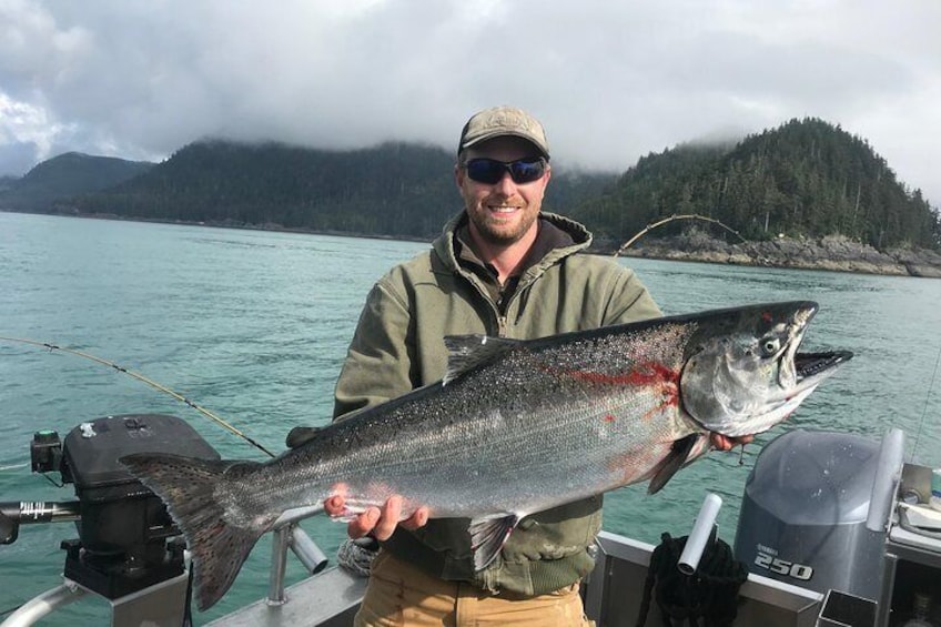 Ketchikan salmon and halibut fishing charter
