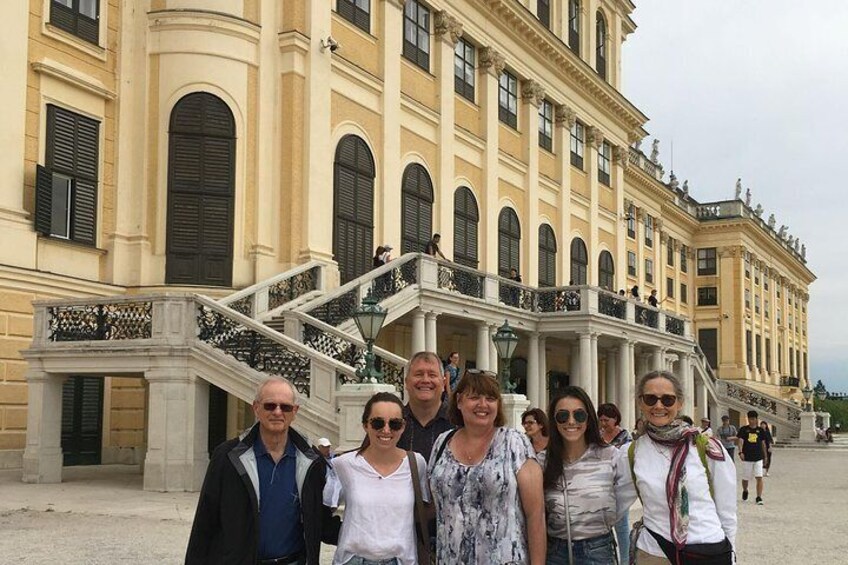 Private Tour: Half-Day History of Schönbrunn Palace