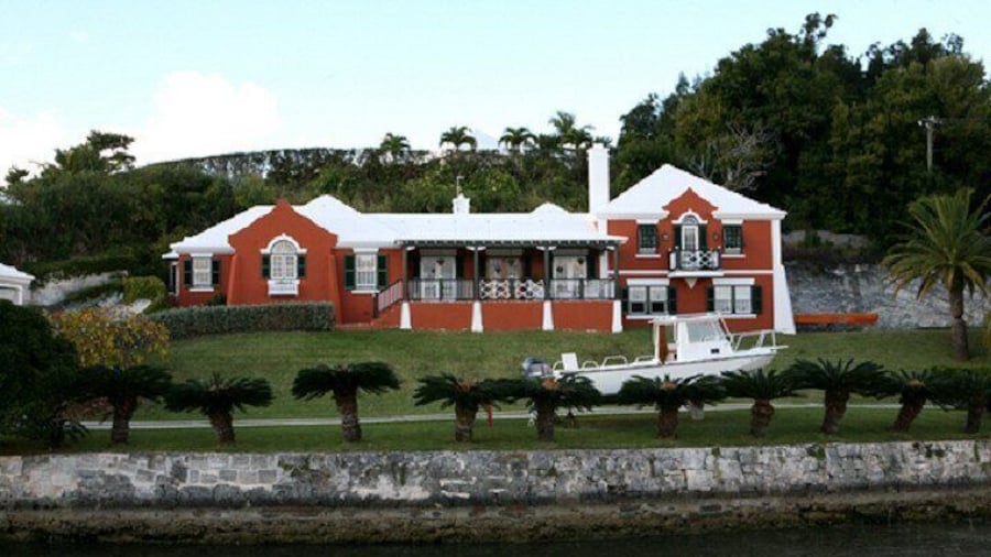 Famous Homes and Hideaways Cruise in Bermuda