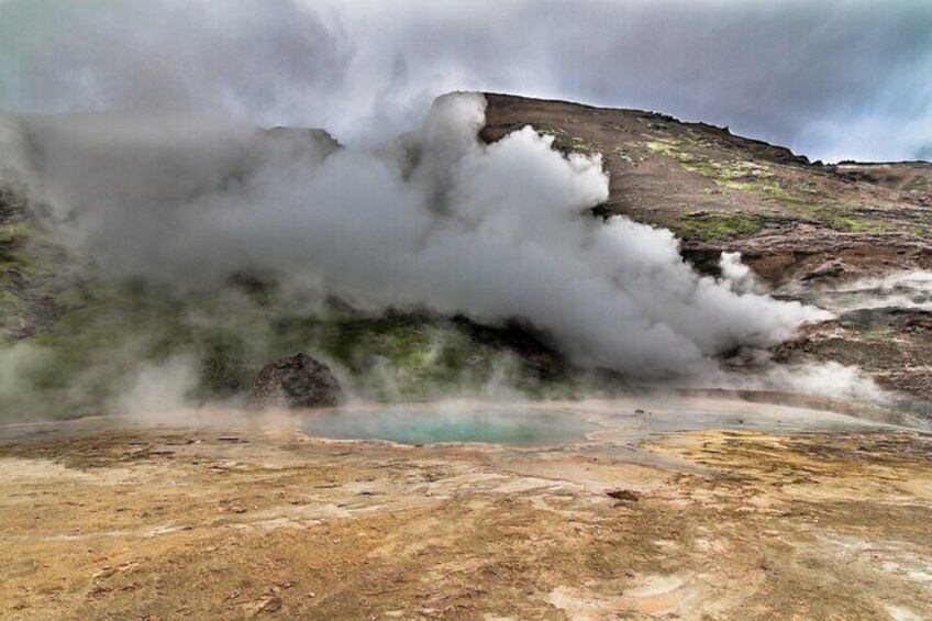 Reykjavik Helicopter Flight: Geothermal Landscapes