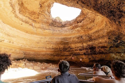 BENAGIL Cave Quest