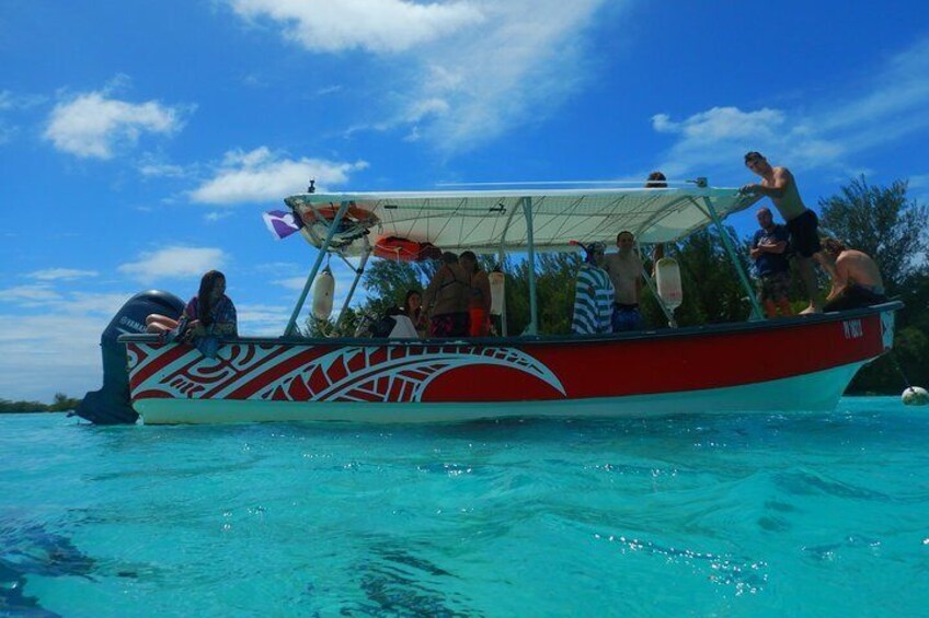 Boat tour 1/2 day Excursion in the lagoon of Moorea